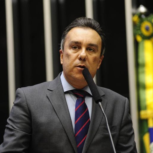 Deputado defende transferência das eleições municipais para 2022