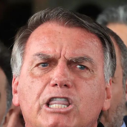 Exames de Bolsonaro indicam resquícios de inflamações pulmonares