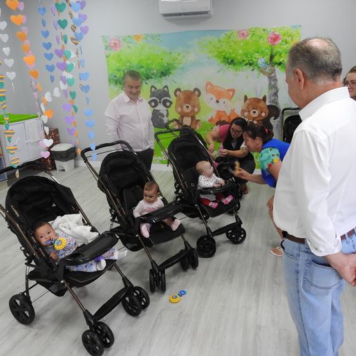 Município entrega nova creche do centro