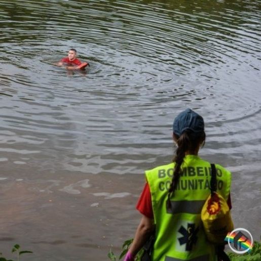 Guarda-Vidas salvam homem de afogamento em Itapiranga