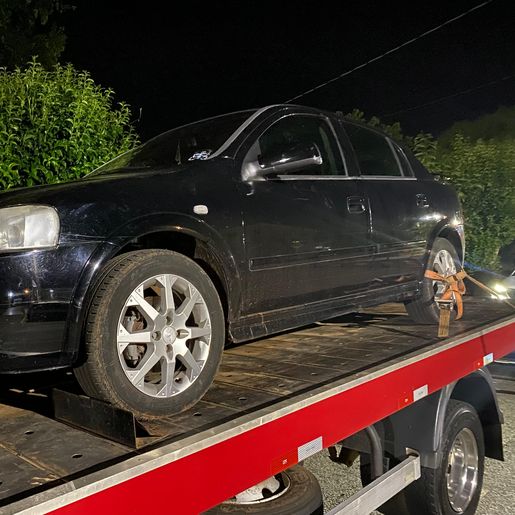 Polícia Militar prende homem com drogas e carro em Iporã do Oeste