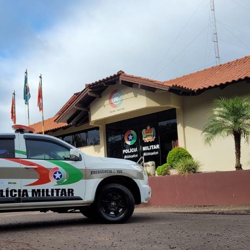 Polícia Militar prende homem e mulher em Itapiranga