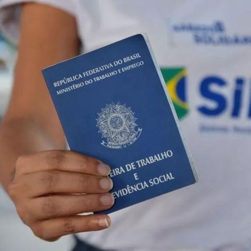 Mais de 8 mil vagas de emprego estão abertas em Santa Catarina