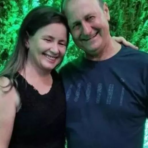 Casal morre ao mesmo tempo, mas em lugares e por motivos diferentes