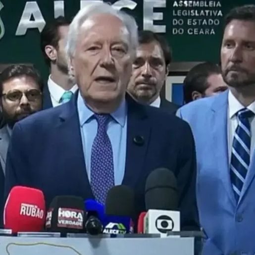 Lewandowski entrega carta de demissão a Lula e deixa o Ministério da Justiça