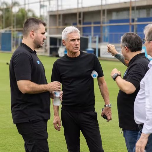 Reforços da base, Gre-Nal e estreia no Brasileirão: o calendário do Grêmio em janeiro