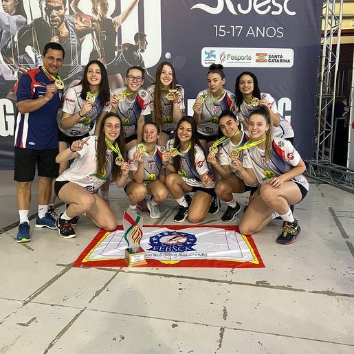Guaraciaba alcança marca de 30 vezes campeã estadual no voleibol feminino de base