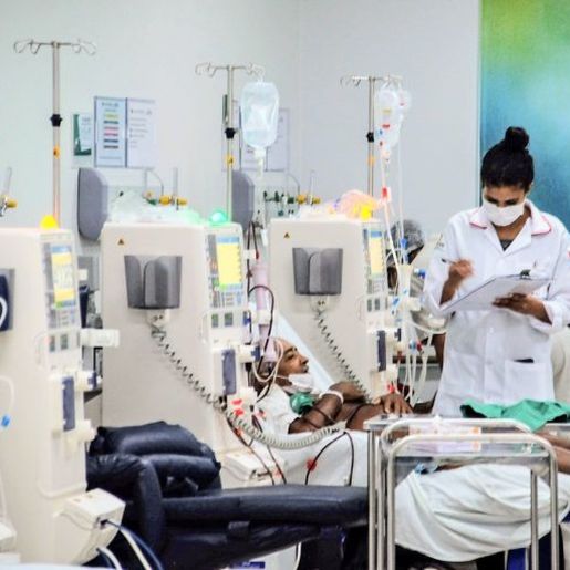 Deputados aprovaram divulgação na internet de listas de espera para cirurgias no SUS