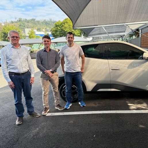 Mondaí inova e adquire primeiro carro elétrico para a frota municipal