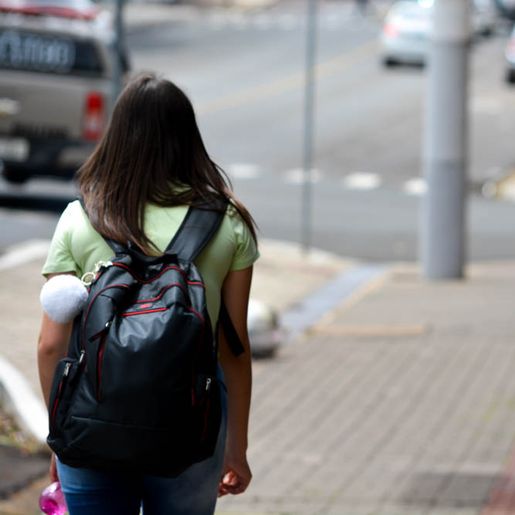 Nº de adolescentes que dizem não ter amigos cresce no país, aponta pesquisa