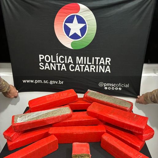 Homem é preso com 15 kg de maconha em ônibus na rodoviária de São Miguel do Oeste