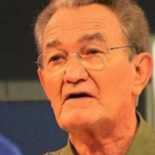 Morre Léo Batista, ícone do jornalismo esportivo, aos 92 anos