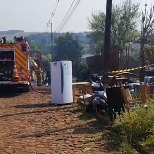 Menina de 2 anos morre carbonizada em incêndio de residência na região