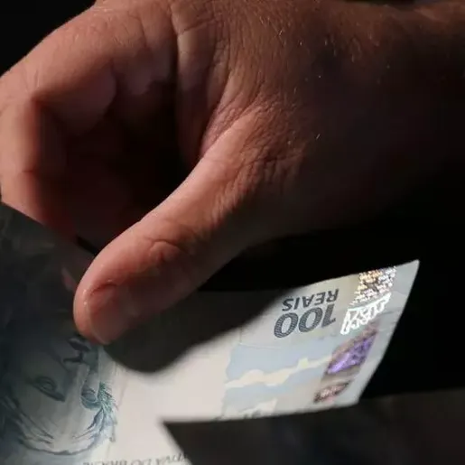 Funcionária fantasma é condenada a devolver R$ 800 mil em SC