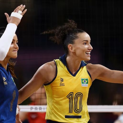 Brasil se vinga do Japão e está nas quartas no vôlei feminino
