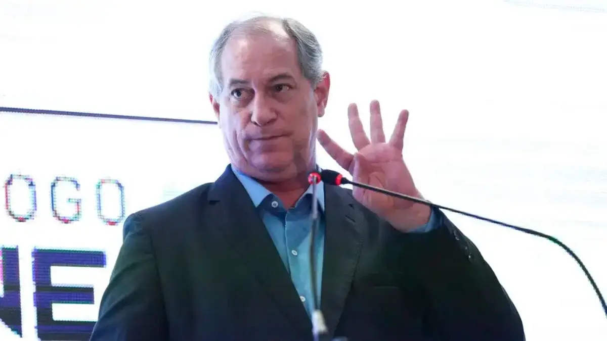 Ciro Gomes é condenado por violência política de gênero após chamar prefeita de “cortesã”