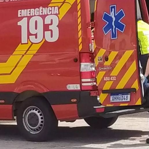 Bombeiros e SAMU salvam idosa após parada cardiorrespiratória em SMOeste