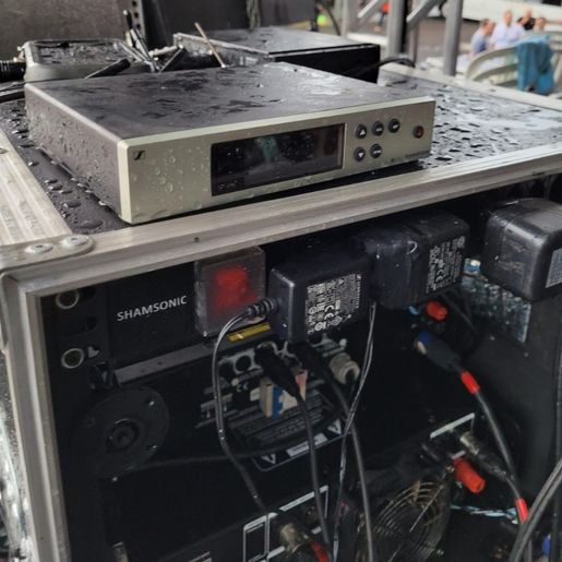 Orquestra Clave de Sol define conserto de equipamentos danificados por temporal