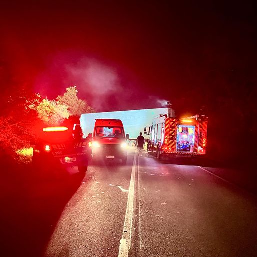 Após mais de 3 horas bloqueada, BR-282 segue em meia pista