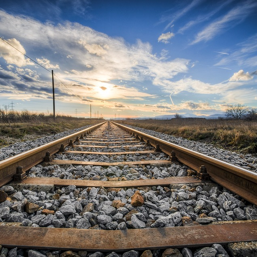 Governo cria lei para atrair investimentos privados ao setor ferroviário no Brasil