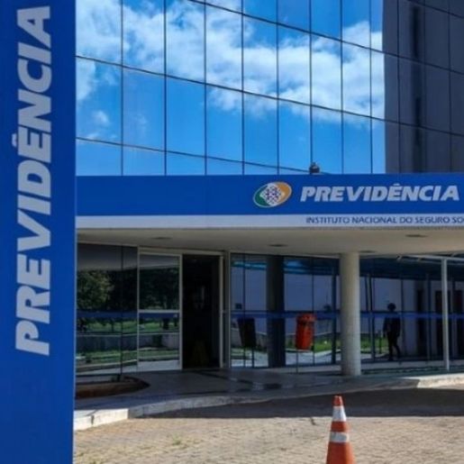 Governo prorroga prazo para aposentados contestarem descontos indevidos no INSS
