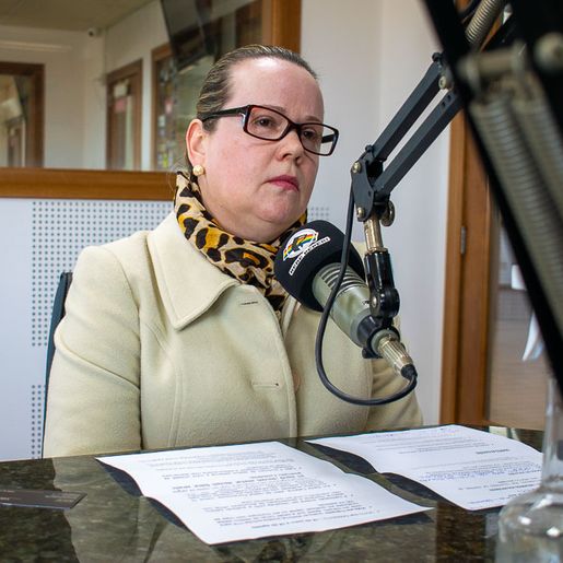 Chefe do Cartório da 45ª Zona Eleitoral participa do Peperi Rádio Repórter