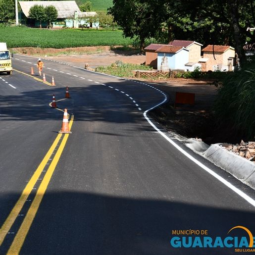 Realizadas pinturas de faixas no asfalto da Linha Índio, em Guaraciaba