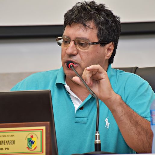 Vereador cobra informações sobre cancelamento de contratos de estagiários