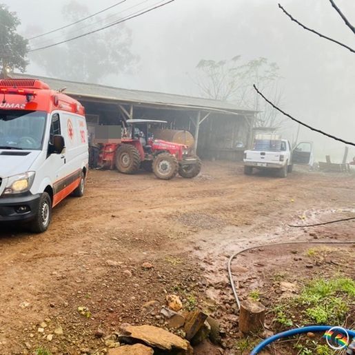 Agricultor sofre graves ferimentos em acidente com máquina agrícola