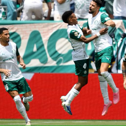 Palmeiras vence Al Ahly e fica perto da classificação no Mundial