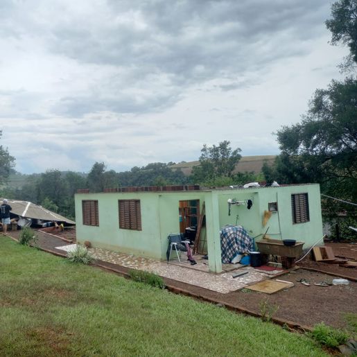 Meteorologista afirma que "tempestade convectiva" provocou estragos no interior de Itapiranga