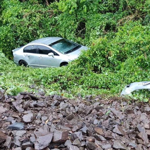 Passageiras ficam feridas em acidente na "curva da morte" em Guarujá do Sul