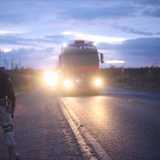 Motorista oferece R$ 5 reais para não ser fiscalizado e acaba preso pela PRF no Piauí