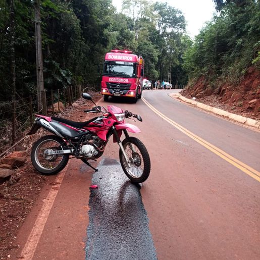 Motociclista fica ferido após queda no interior de Guaraciaba