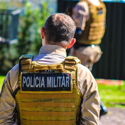 Homem suspeito de furtar bar em Campo Erê é encontrado dormindo em sofá