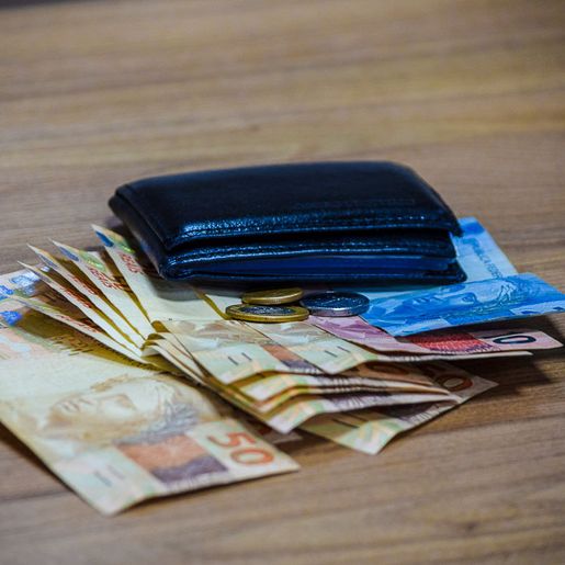 Piso para aposentados do INSS será de R$ 1.302, sem adicional