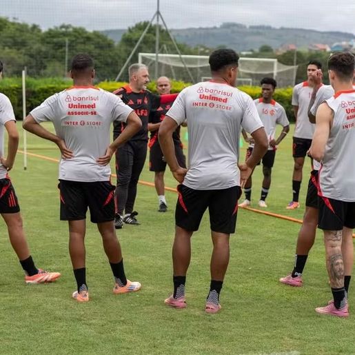 Time alternativo, Gre-Nal e estreia no Brasileirão: o calendário do Inter em janeiro