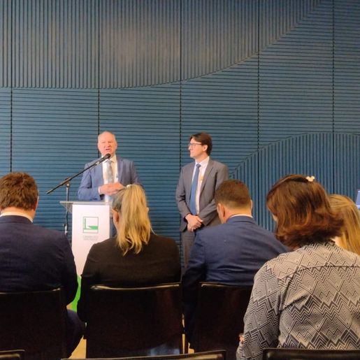 Trevisan e comitiva defendem inclusão de recursos para ponte no Orçamento de 2024