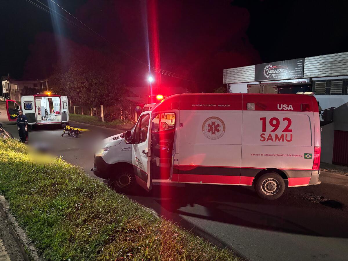 Duas pessoas morrem após moto atingir poste na Avenida Willy Barth, em São Miguel do Oeste