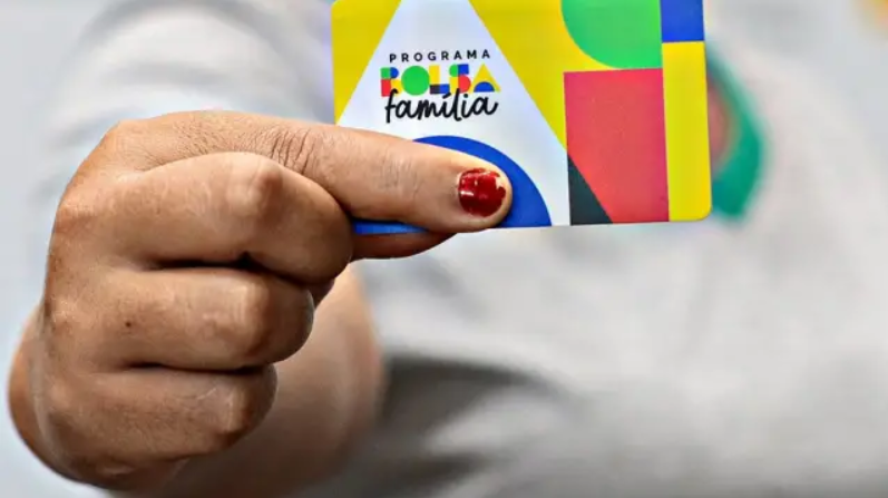 Governo anuncia reajuste do Bolsa Família e benefício mínimo sobe para R$ 691