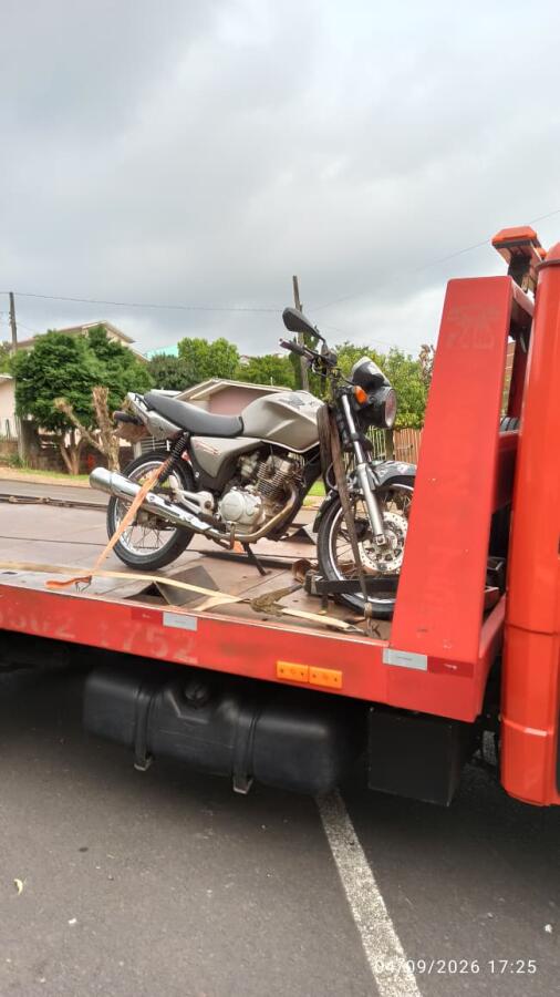 Motociclista de 18 anos é preso durante abordagem em SMO