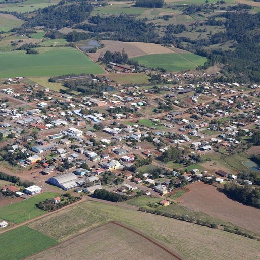 Justiça mantém cassação de prefeito e vice de Belmonte