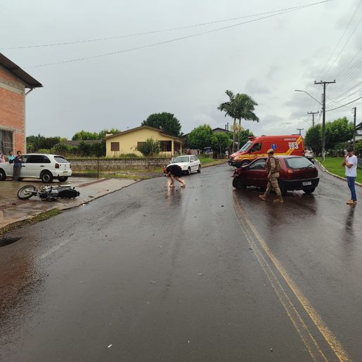 Grave acidente entre carro e moto deixa homem ferido em Cunhã Porã