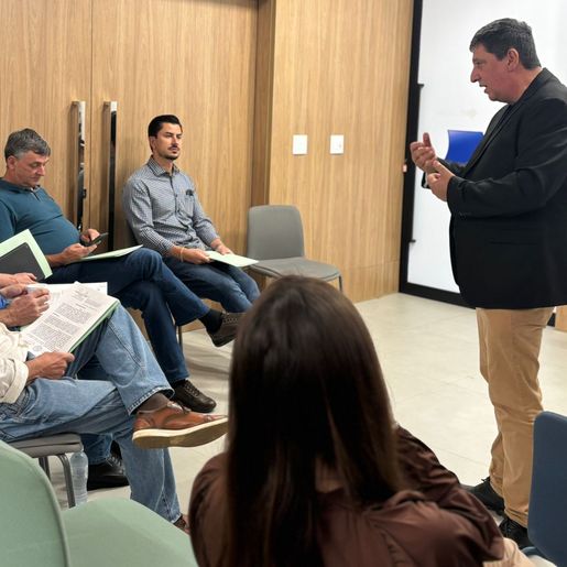 CDL de São Miguel do Oeste articula acordo para facilitar contratação de argentinos