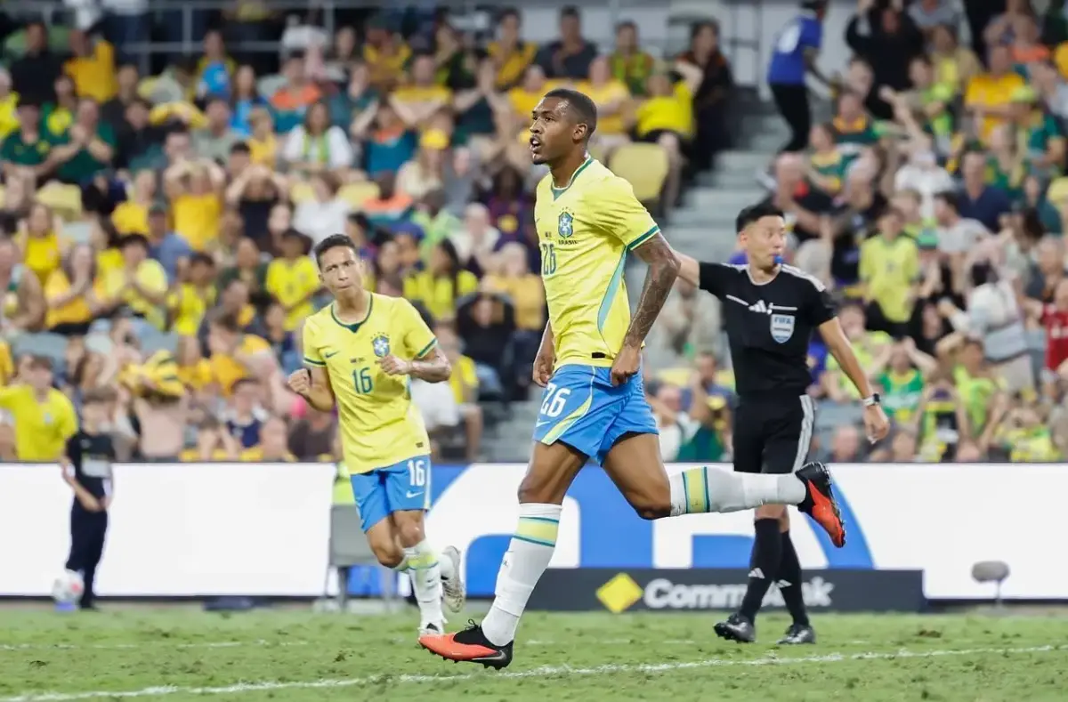 Brasil empata em primeiro amistoso após a Copa do Mundo contra a Austrália