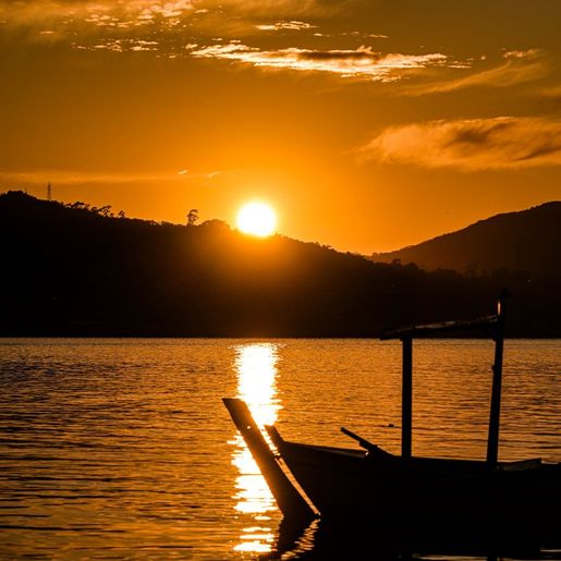 Verão será marcado por temperaturas acima da média e chuvas dentro do esperado em SC
