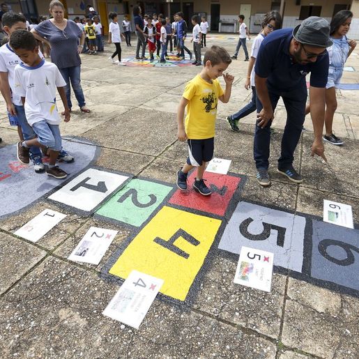 Nova lei retoma política nacional de educação em tempo integral