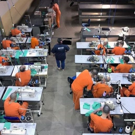 Apenados da UPA de São José do Cedro são capacitados para costura