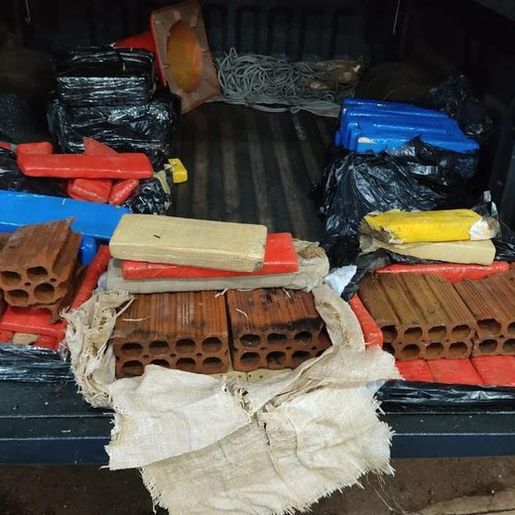 Traficante gaúcho descobre ao ser parado em blitz em MS que transportava tijolos em vez de drogas