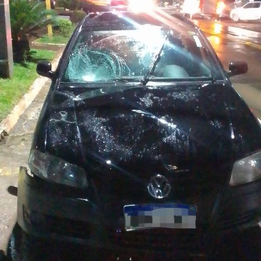 Criança e homem são atropelados no Centro de Descanso